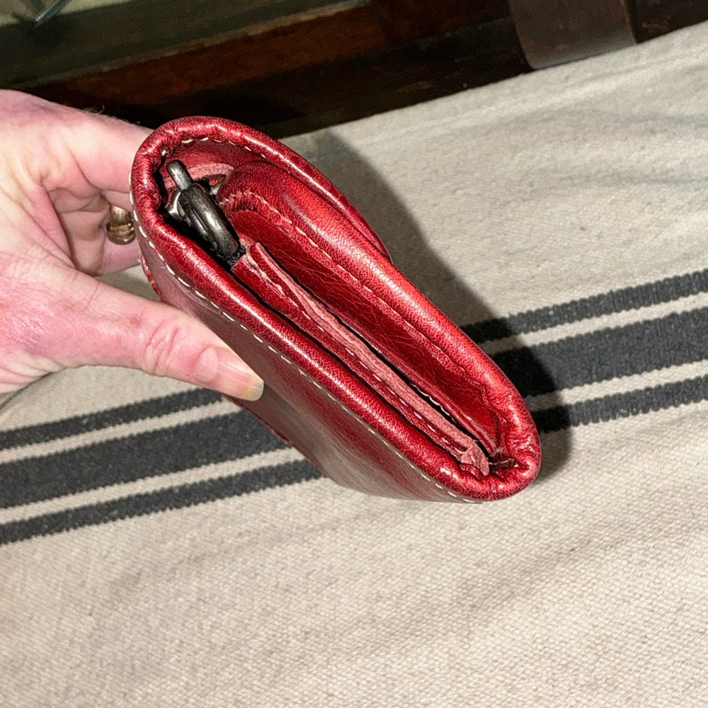 NWOT Bed Stu Leather Canton Wallet Clutch Cherry Lacquer DD MSRP $169 - Picture 3 of 12